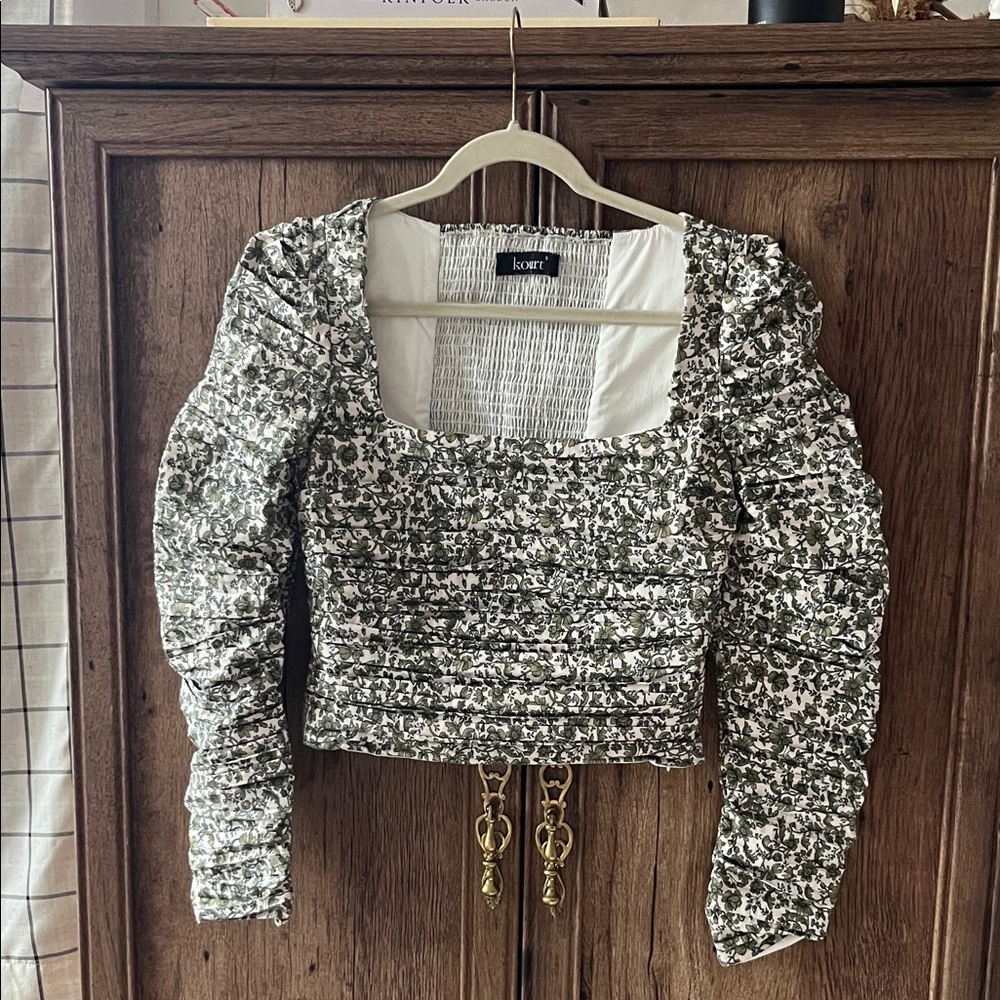 Kourt Women's Green Floral Blouse